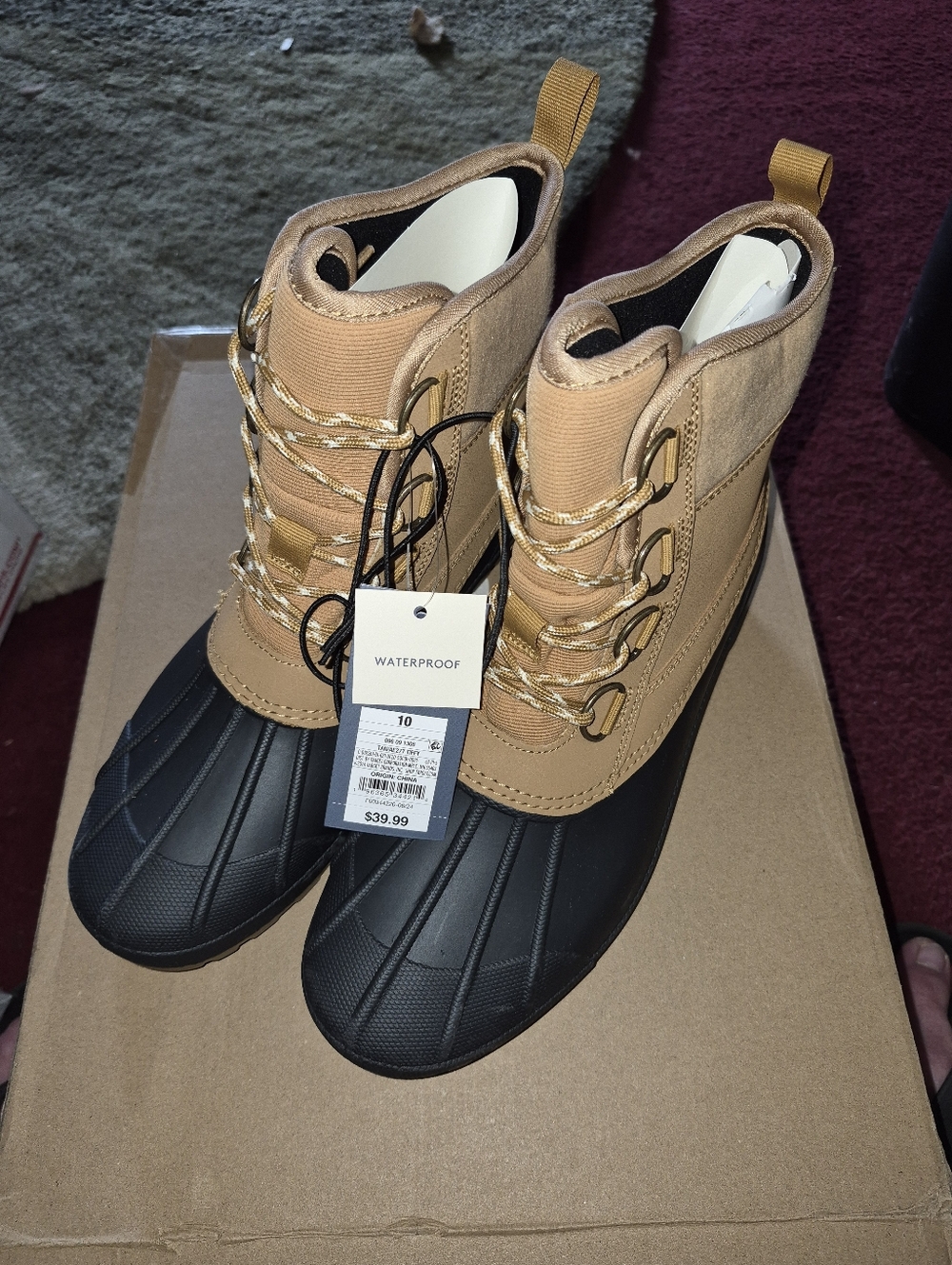 Universal Thread Tan and Black Lace-Up Waterproof Duck Boots - Picture 3 of 6
